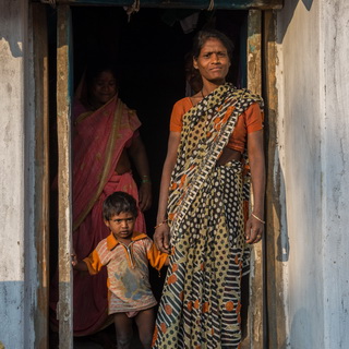 Tadoba - Womand with child